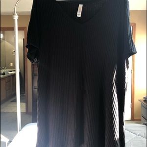 SOLD! LulaRoe 3x Christy T